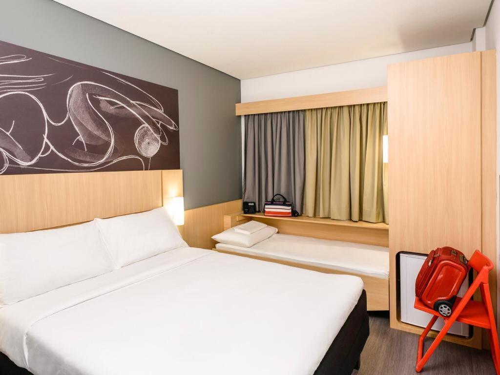 Ibis Hotel